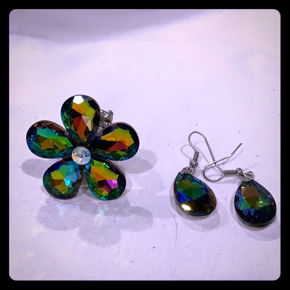 Stretch ring and earrings
